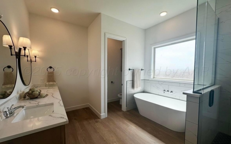 10 SPRING CANYON Parkway, Canyon, TX 79015-1724, 4 Habitaciones Habitaciones , ,2 BañosBaños,Residential,En Venta,10 SPRING CANYON Parkway,0,25-3806