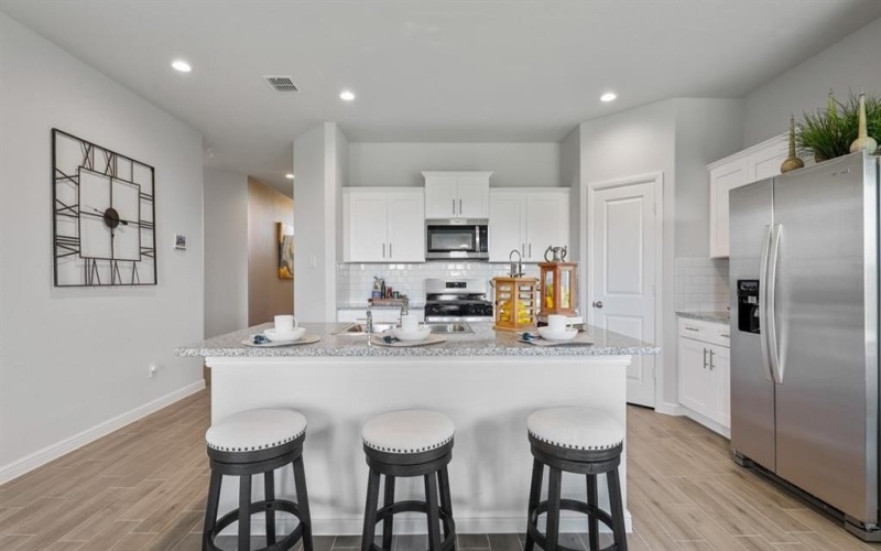 300 GALLANT MAN Court, Granbury, TX 76049, 4 Habitaciones Habitaciones , ,2 BañosBaños,Residential,En Venta,300 GALLANT MAN Court,20957996