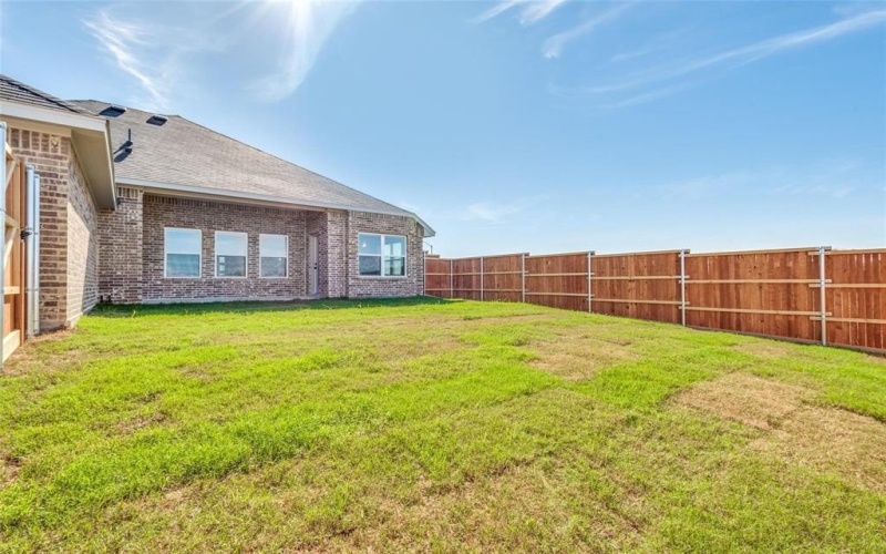 1525 North Carolina Avenue, Lancaster, TX 75134, 4 Habitaciones Habitaciones , ,2 BañosBaños,Residential,En Venta,1525 North Carolina Avenue,20958491