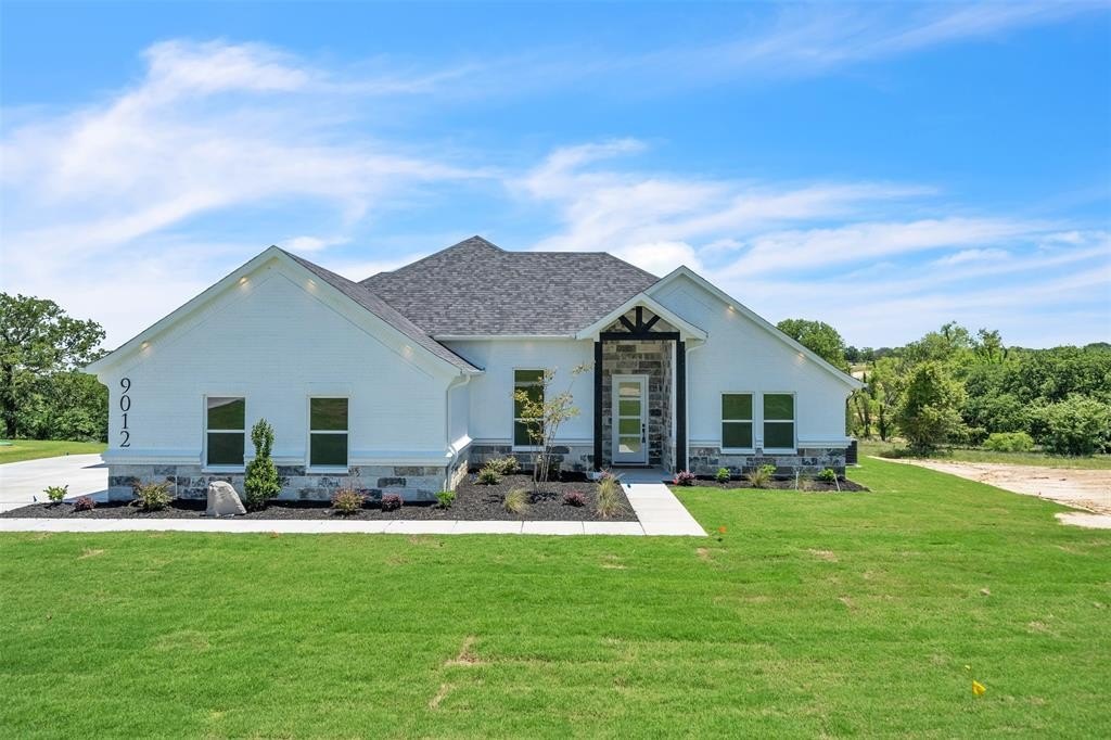 9012 Valley Oak Court, Springtown, TX 76082, 3 Habitaciones Habitaciones , ,2 BañosBaños,Residential,En Venta,9012 Valley Oak Court,20958642