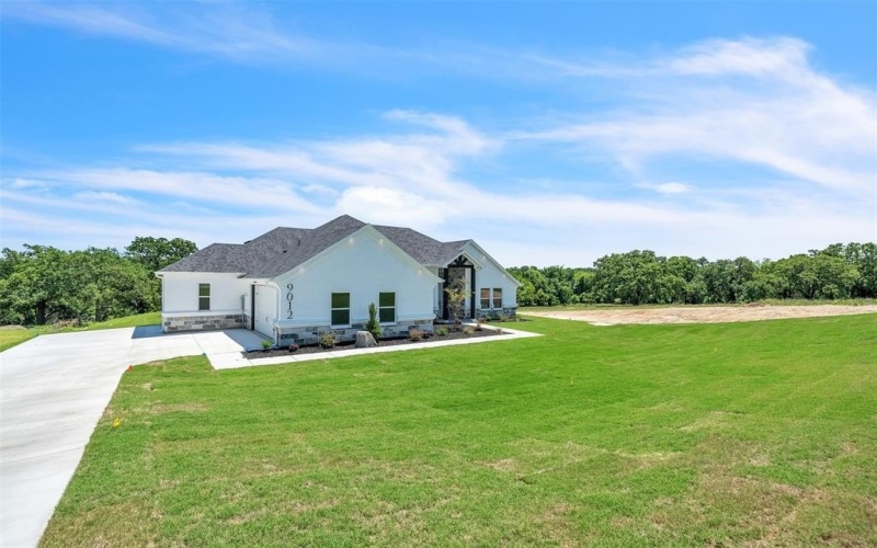 9012 Valley Oak Court, Springtown, TX 76082, 3 Habitaciones Habitaciones , ,2 BañosBaños,Residential,En Venta,9012 Valley Oak Court,20958642
