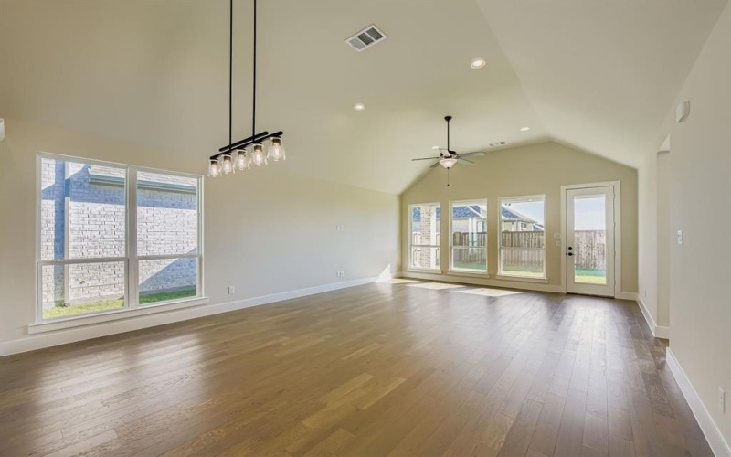 4210 Windy Point Road, Oak Point, TX 75068, 4 Bedrooms Bedrooms, ,3 BathroomsBathrooms,Residential,For Sale,4210 Windy Point Road,0,20959780