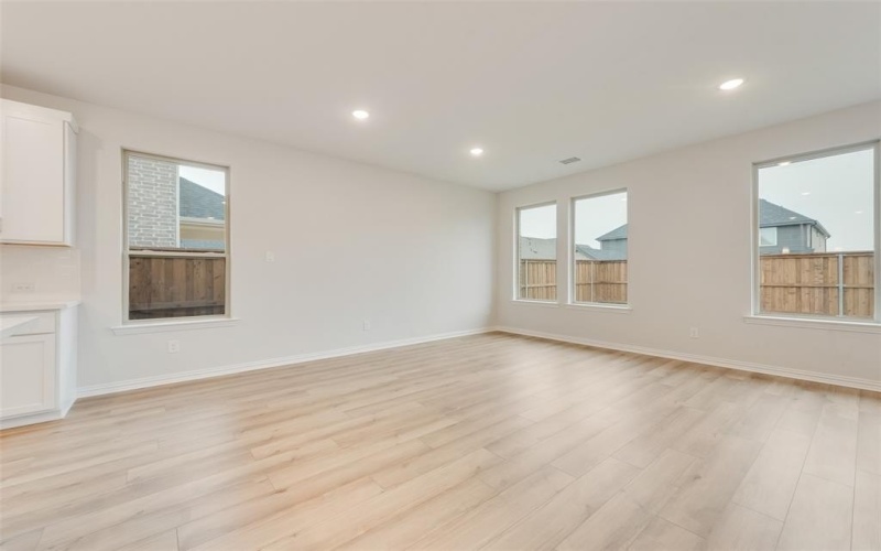 4108 Tarlton Road, Little Elm, TX 75068, 3 Habitaciones Habitaciones , ,2 BañosBaños,Residential,En Venta,4108 Tarlton Road,20960116