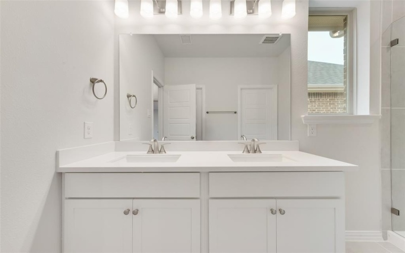 4108 Tarlton Road, Little Elm, TX 75068, 3 Habitaciones Habitaciones , ,2 BañosBaños,Residential,En Venta,4108 Tarlton Road,20960116