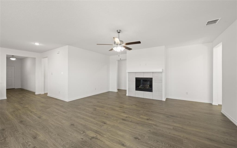 1905 Mohican Drive, Cleburne, TX 76033, 4 Bedrooms Bedrooms, ,2 BathroomsBathrooms,Residential,For Sale,1905 Mohican Drive,20960164