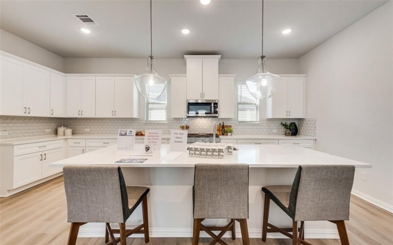 4557 Ward Street, North Richland Hills, TX 76180, 4 Habitaciones Habitaciones , ,3 BañosBaños,Residential,En Venta,4557 Ward Street,20960184
