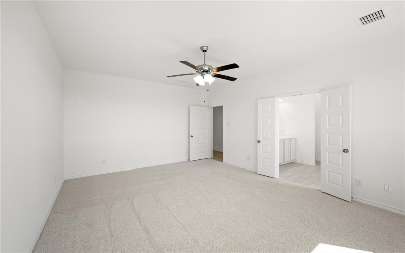 1911 Seminole Drive, Cleburne, TX 76033, 4 Bedrooms Bedrooms, ,2 BathroomsBathrooms,Residential,For Sale,1911 Seminole Drive,20960186