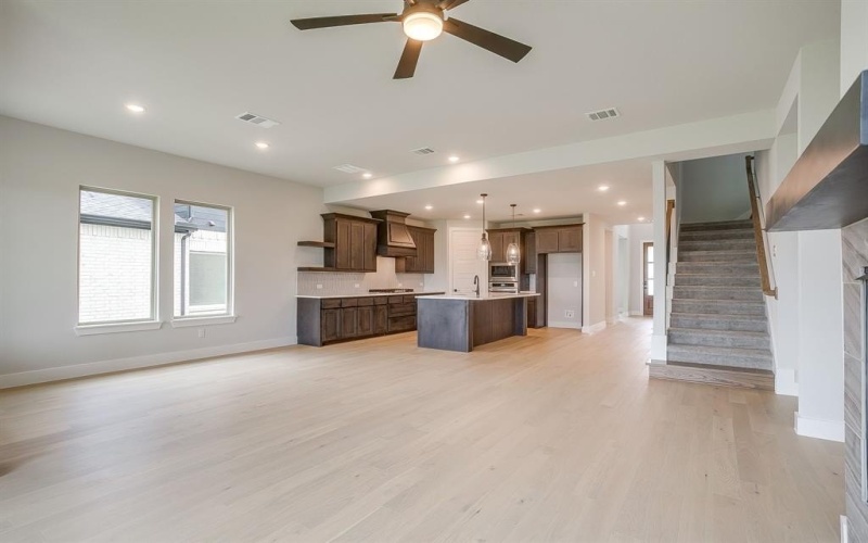 7249 Wayward Wind Drive, Fort Worth, TX 76179, 4 Bedrooms Bedrooms, ,2 BathroomsBathrooms,Residential,For Sale,7249 Wayward Wind Drive,0,20960191