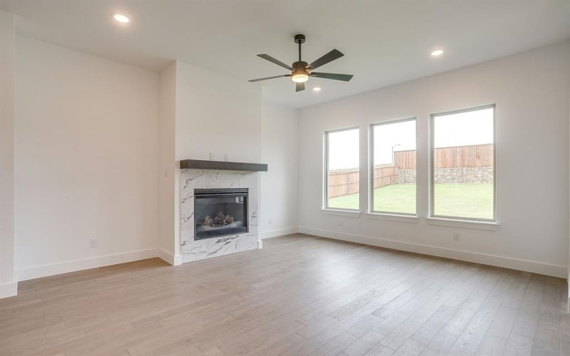 7328 Wayward Wind Drive, Fort Worth, TX 76179, 4 Bedrooms Bedrooms, ,2 BathroomsBathrooms,Residential,For Sale,7328 Wayward Wind Drive,0,20960242