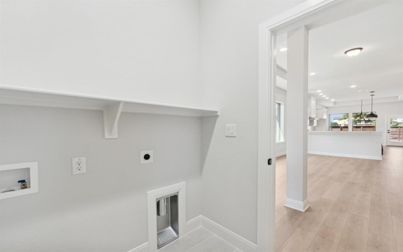 1905 Hazel Lily Run, Mesquite, TX 75181, 3 Bedrooms Bedrooms, ,2 BathroomsBathrooms,Residential,For Sale,1905 Hazel Lily Run,0,20960252