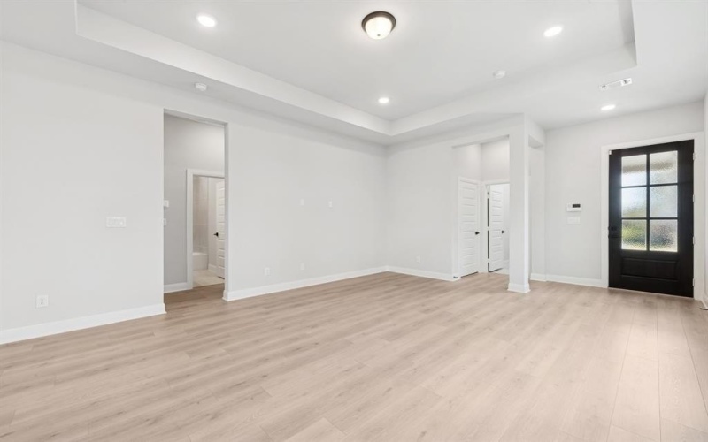 1905 Hazel Lily Run, Mesquite, TX 75181, 3 Bedrooms Bedrooms, ,2 BathroomsBathrooms,Residential,For Sale,1905 Hazel Lily Run,0,20960252