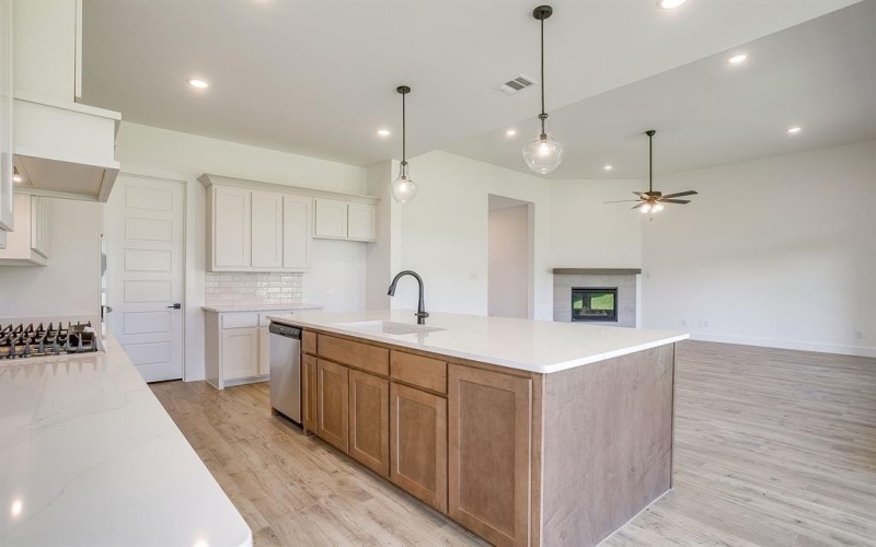 7324 Wayward Wind Drive, Fort Worth, TX 76179, 4 Bedrooms Bedrooms, ,3 BathroomsBathrooms,Residential,For Sale,7324 Wayward Wind Drive,0,20960306