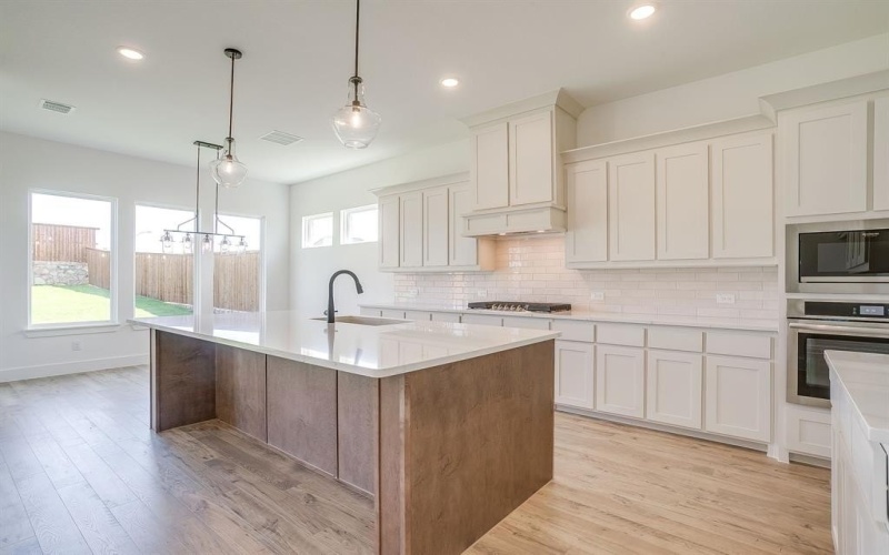 7324 Wayward Wind Drive, Fort Worth, TX 76179, 4 Bedrooms Bedrooms, ,3 BathroomsBathrooms,Residential,For Sale,7324 Wayward Wind Drive,0,20960306