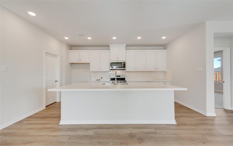 2702 Shiners Street, Forney, TX 75126, 3 Bedrooms Bedrooms, ,2 BathroomsBathrooms,Residential,For Sale,2702 Shiners Street,20960348