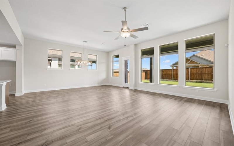 605 Derby Drive, Mansfield, TX 76063, 5 Habitaciones Habitaciones , ,5 BañosBaños,Residential,En Venta,605 Derby Drive,0,20960352