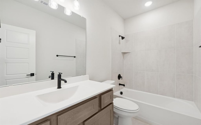 512 Long Trail, Mansfield, TX 76063, 4 Habitaciones Habitaciones , ,3 BañosBaños,Residential,En Venta,512 Long Trail,0,20960380