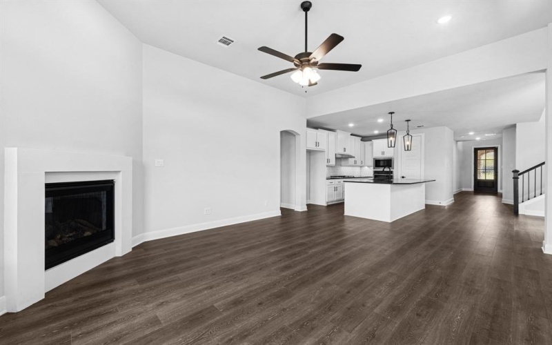 2903 Long Trail, Mansfield, TX 76063, 4 Habitaciones Habitaciones , ,3 BañosBaños,Residential,En Venta,2903 Long Trail,0,20960450