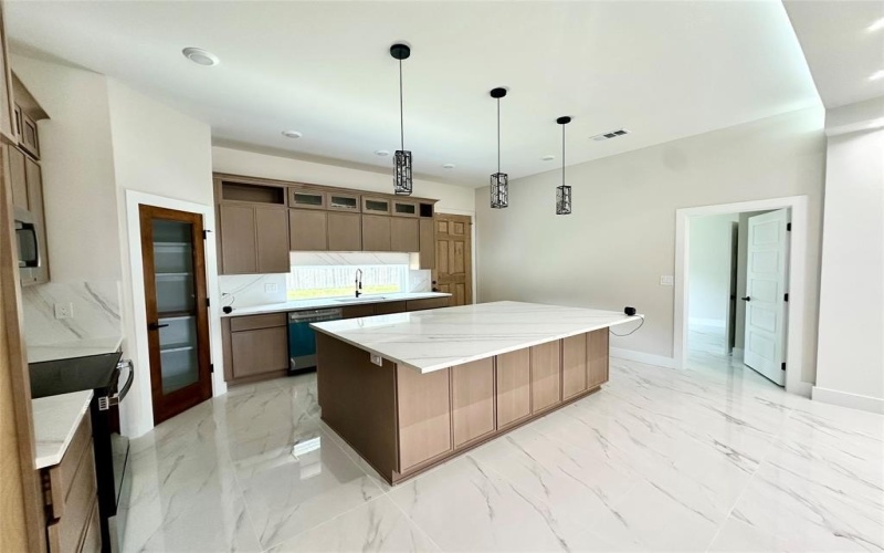 2815 Pall Mall Avenue, Dallas, TX 75241, 4 Bedrooms Bedrooms, ,2 BathroomsBathrooms,Residential,For Sale,2815 Pall Mall Avenue,0,20960461