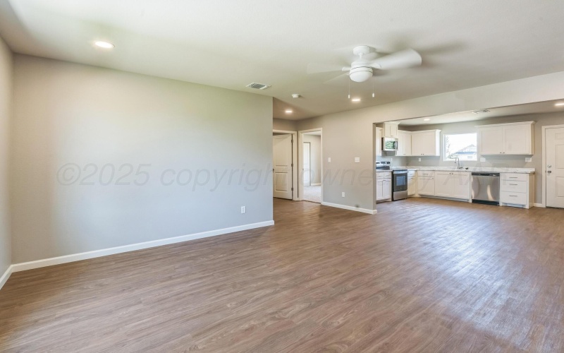 903 Maple Avenue, White Deer, TX 79097, 3 Bedrooms Bedrooms, ,2 BathroomsBathrooms,Residential,For Sale,903 Maple Avenue,0,25-3015