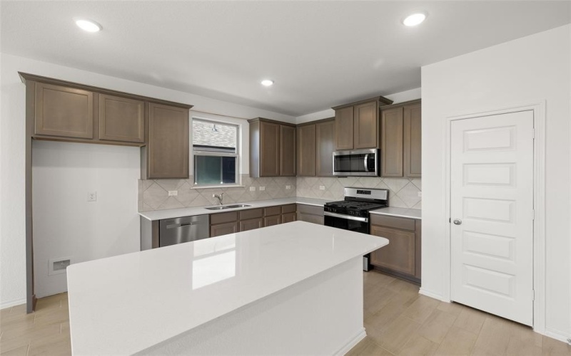 3121 Dixondale Drive, Fort Worth, TX 76108, 5 Habitaciones Habitaciones , ,3 BañosBaños,Residential,En Venta,3121 Dixondale Drive,20960808