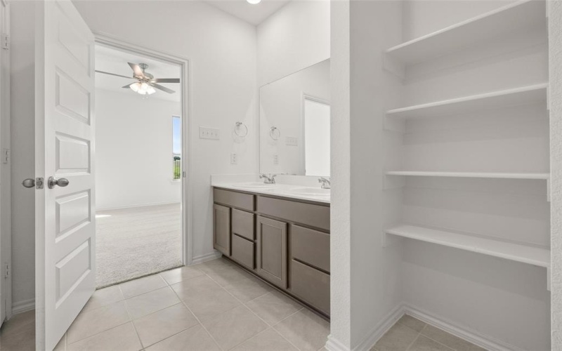 3121 Dixondale Drive, Fort Worth, TX 76108, 5 Habitaciones Habitaciones , ,3 BañosBaños,Residential,En Venta,3121 Dixondale Drive,20960808