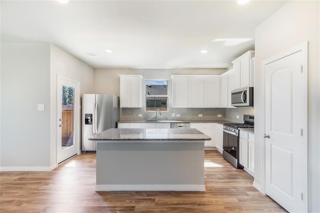 3129 Dixondale Drive, Fort Worth, TX 76108, 3 Habitaciones Habitaciones , ,2 BañosBaños,Residential,En Venta,3129 Dixondale Drive,20960835