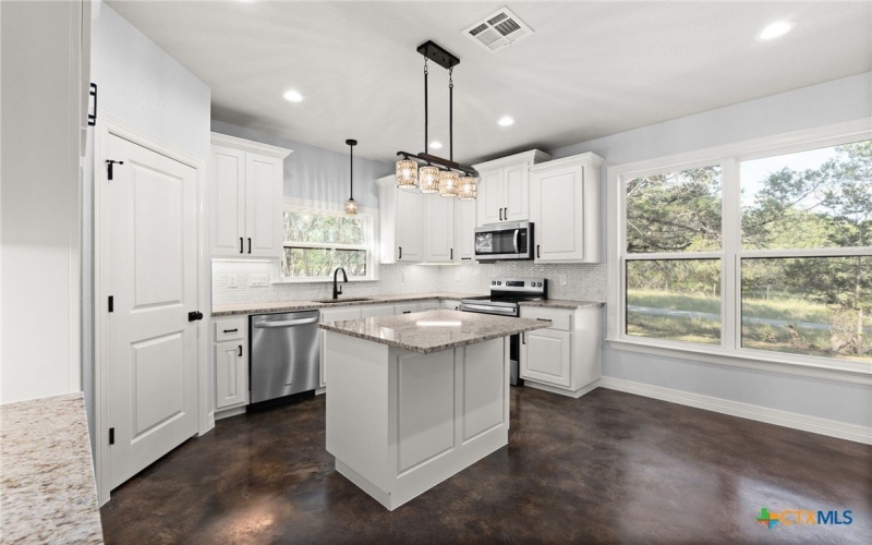 1617 Badger Lane, Lampasas, TX 76550, 3 Habitaciones Habitaciones , ,2 BañosBaños,Residential,En Venta,1617 Badger Lane,0,582396