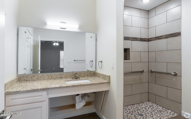 9779 McCombs Street unit: A-4 #A-4, El Paso, TX 79924, 3 Habitaciones Habitaciones , ,2 BañosBaños,Residential,En Venta,9779 McCombs Street unit: A-4,924045