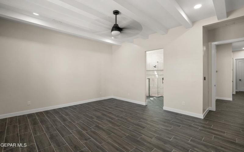 312 EMERALD SPACE Place, El Paso, TX 79928, 5 Habitaciones Habitaciones , ,3 BañosBaños,Residential,En Venta,312 EMERALD SPACE Place,924050