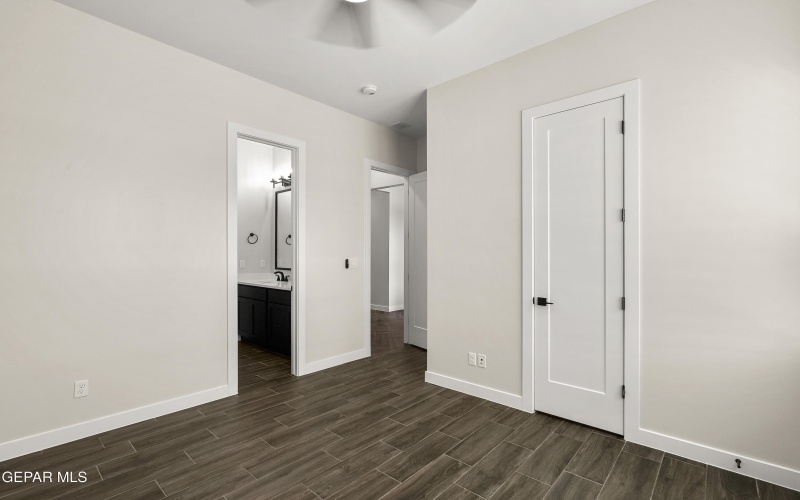 312 EMERALD SPACE Place, El Paso, TX 79928, 5 Habitaciones Habitaciones , ,3 BañosBaños,Residential,En Venta,312 EMERALD SPACE Place,924050