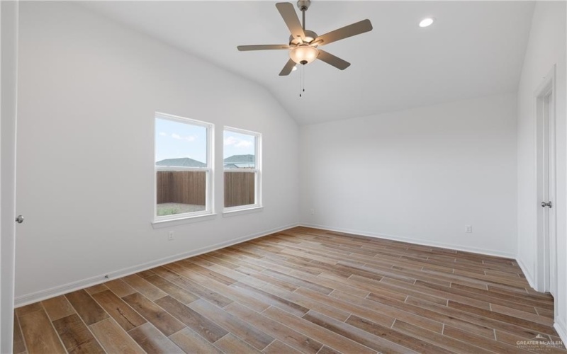 3213 El Paso Drive, Weslaco, TX 78599, 3 Habitaciones Habitaciones , ,2 BañosBaños,Residential,En Venta,3213 El Paso Drive,473091