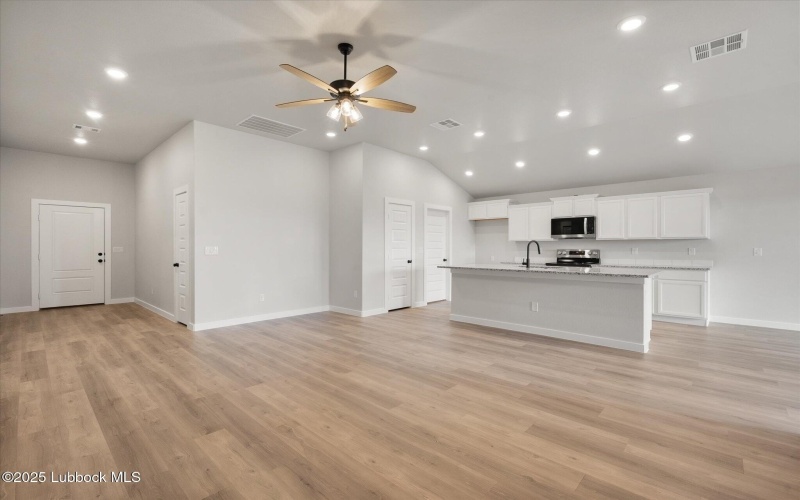 2904 Durham Avenue, Wolfforth, TX 79382, 3 Habitaciones Habitaciones , ,2 BañosBaños,Residential,En Venta,2904 Durham Avenue,202555895