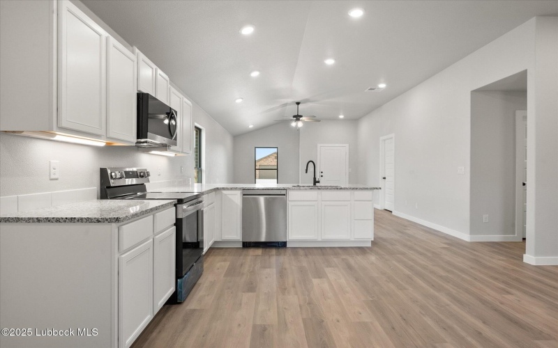 2907 Durham Avenue, Wolfforth, TX 79382, 3 Habitaciones Habitaciones , ,2 BañosBaños,Residential,En Venta,2907 Durham Avenue,202555896