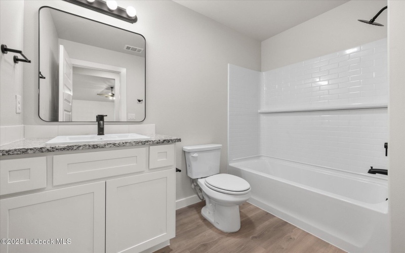 2316 133rd Street, Lubbock, TX 79423, 4 Habitaciones Habitaciones , ,2 BañosBaños,Residential,En Venta,2316 133rd Street,202555902