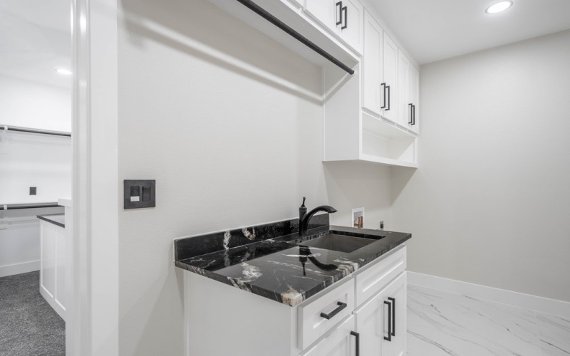 226 Bella Vista Circle, Odessa, TX 79765, 4 Habitaciones Habitaciones , ,3 BañosBaños,Residential,En Venta,226 Bella Vista Circle,0,160753