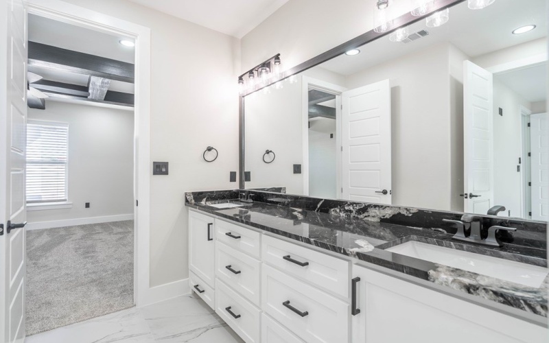 226 Bella Vista Circle, Odessa, TX 79765, 4 Habitaciones Habitaciones , ,3 BañosBaños,Residential,En Venta,226 Bella Vista Circle,0,160753