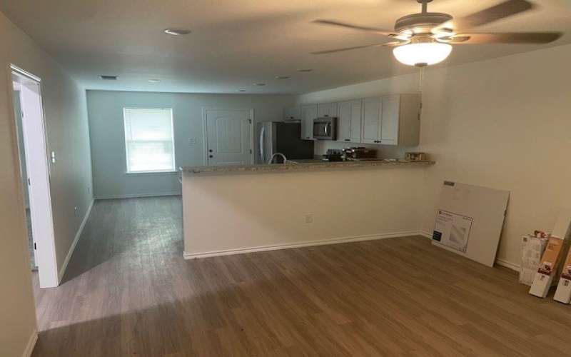 106 W Ave S, San Angelo, TX 76901, 3 Bedrooms Bedrooms, ,2 BathroomsBathrooms,Residential,For Sale,106 W Ave S,0,127739