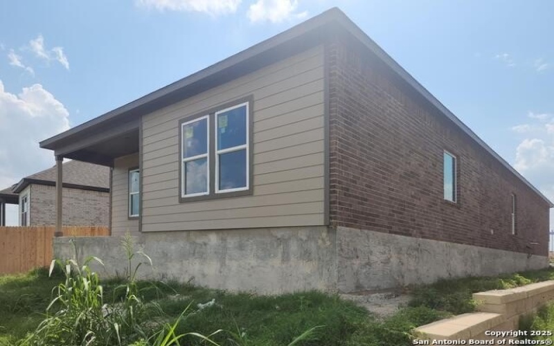 1358 Meester Dr, San Antonio, TX 78245, 4 Bedrooms Bedrooms, ,3 BathroomsBathrooms,Residential,For Sale,1358 Meester Dr,1873318