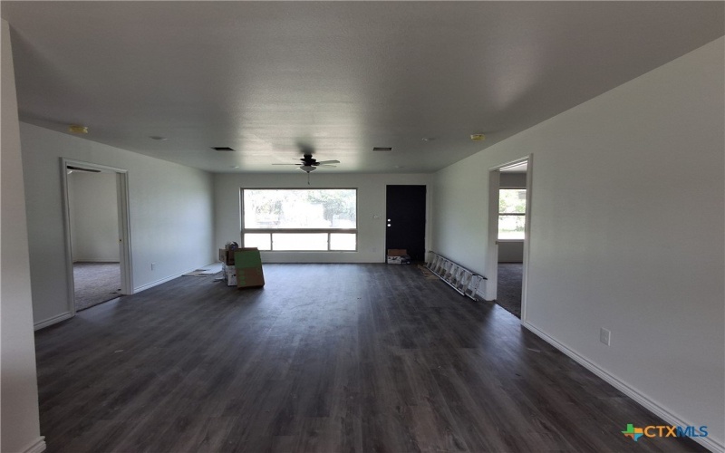 1617 E Miller St, Belton, TX 76513, 3 Bedrooms Bedrooms, ,2 BathroomsBathrooms,Residential,For Sale,1617 E Miller St,582274