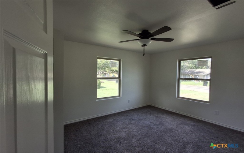 1617 E Miller St, Belton, TX 76513, 3 Bedrooms Bedrooms, ,2 BathroomsBathrooms,Residential,For Sale,1617 E Miller St,582274