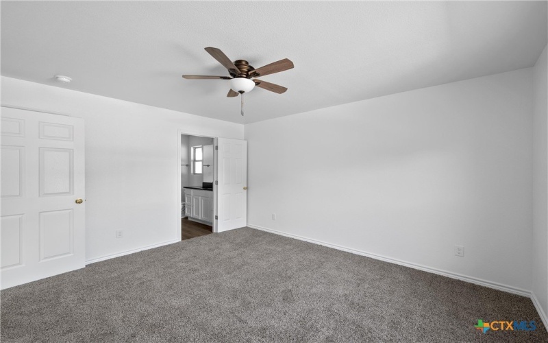 506 E Avenue R, Belton, TX 76513, 3 Habitaciones Habitaciones , ,2 BañosBaños,Residential,En Venta,506 E Avenue R,0,582431