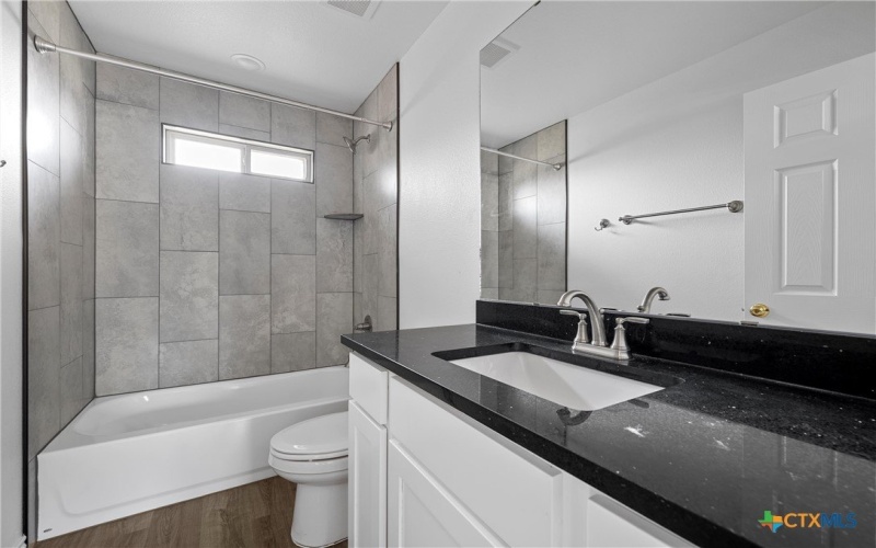 506 E Avenue R, Belton, TX 76513, 3 Habitaciones Habitaciones , ,2 BañosBaños,Residential,En Venta,506 E Avenue R,0,582431