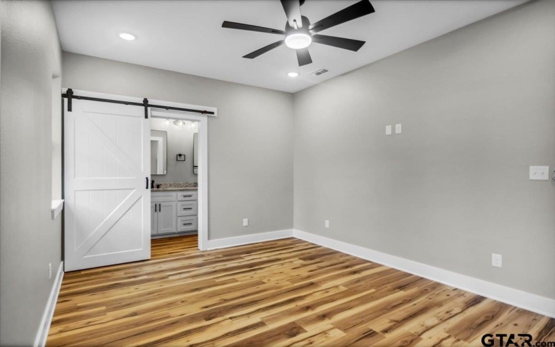 1002 E Main St, Whitehouse, TX 75791, 3 Bedrooms Bedrooms, ,2 BathroomsBathrooms,Residential,For Sale,1002 E Main St,0,25008696
