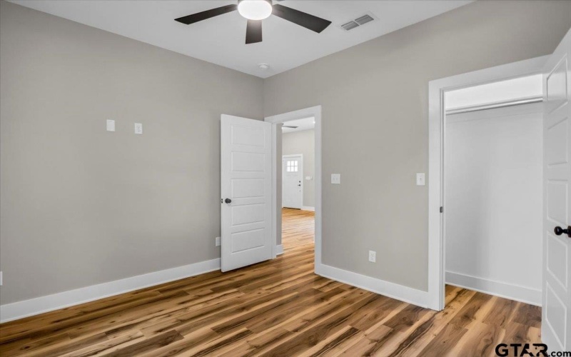1002 E Main St, Whitehouse, TX 75791, 3 Bedrooms Bedrooms, ,2 BathroomsBathrooms,Residential,For Sale,1002 E Main St,0,25008696