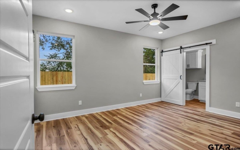 1002 E Main St, Whitehouse, TX 75791, 3 Bedrooms Bedrooms, ,2 BathroomsBathrooms,Residential,For Sale,1002 E Main St,0,25008696