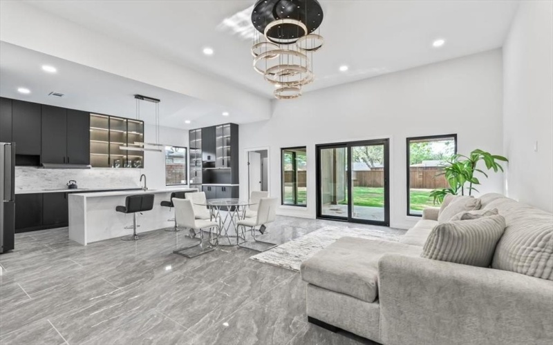 3540 Fontana Drive, Dallas, TX 75220, 4 Habitaciones Habitaciones , ,3 BañosBaños,Residential,En Venta,3540 Fontana Drive,20861792