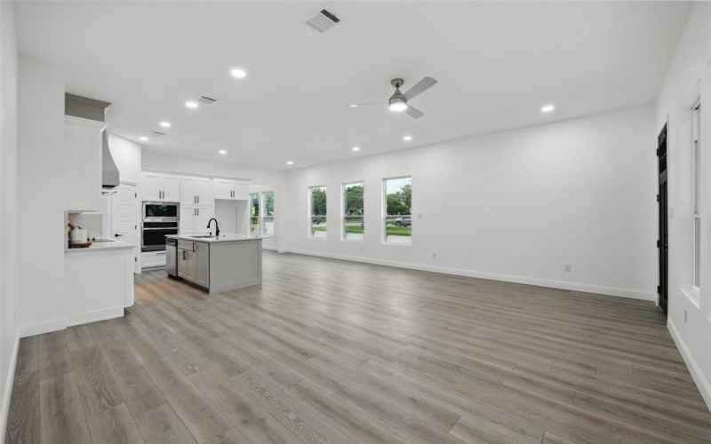 3220 N Houston, Fort Worth, TX 76106, 3 Bedrooms Bedrooms, ,2 BathroomsBathrooms,Residential,For Sale,3220 N Houston,0,20909579