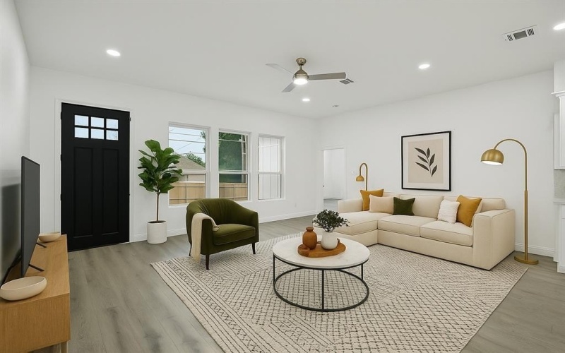 3220 N Houston, Fort Worth, TX 76106, 3 Bedrooms Bedrooms, ,2 BathroomsBathrooms,Residential,For Sale,3220 N Houston,0,20909579