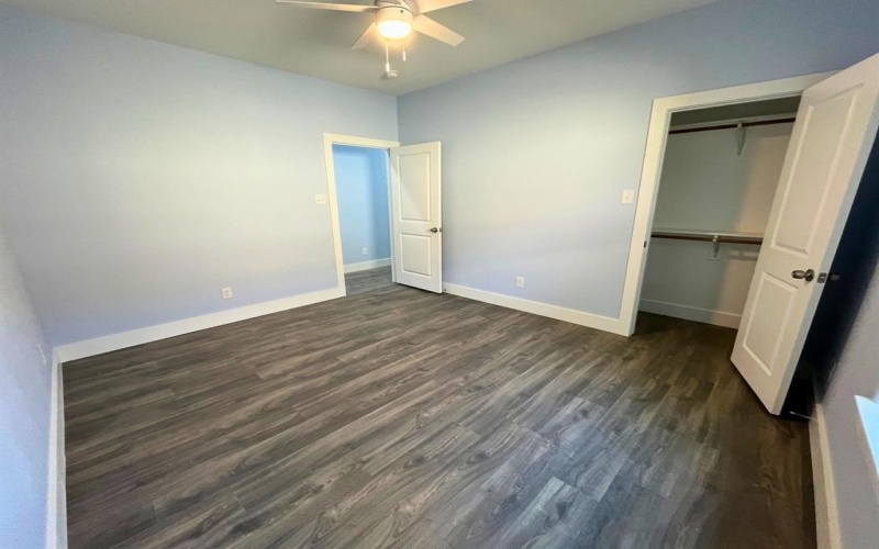 1317 E Tucker Street, Fort Worth, TX 76104, 4 Bedrooms Bedrooms, ,2 BathroomsBathrooms,Residential,For Sale,1317 E Tucker Street,20938981