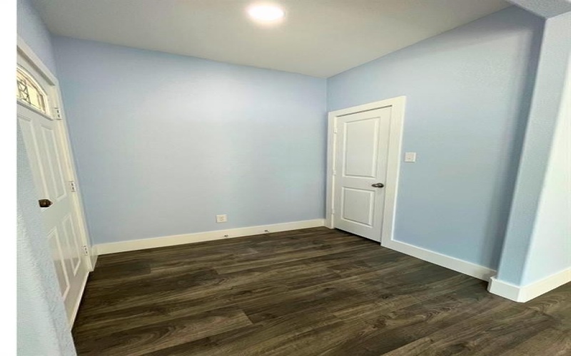 1317 E Tucker Street, Fort Worth, TX 76104, 4 Bedrooms Bedrooms, ,2 BathroomsBathrooms,Residential,For Sale,1317 E Tucker Street,20938981